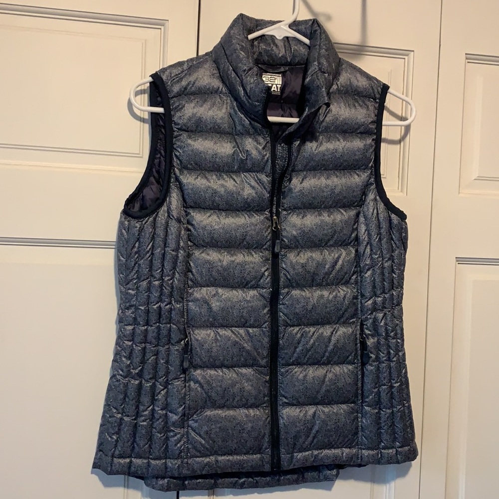 Weatherproof 32’ Heat Vest Navy trim wm’s generous S vest